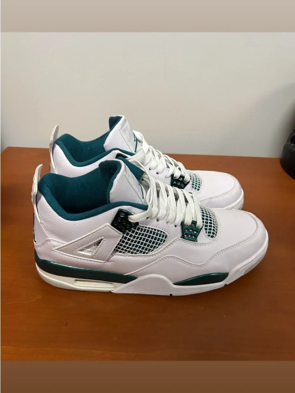 Jordan 4 Men’s US 10 Oxadized Green Basketball Sneakers - Classic Retro Style - Picture 4 of 5